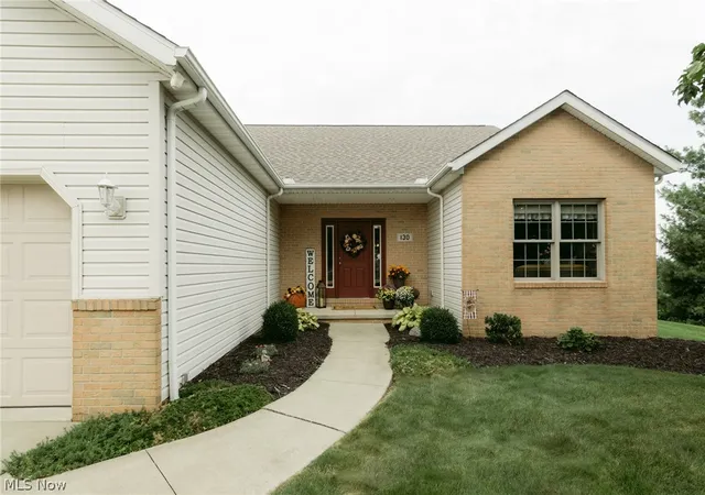 Photo 2 of Condo for sale at 130 Northcliff Ln, Rittman, OH 44270 | MLS# 5242402 | Listing updated on 2026-09-29