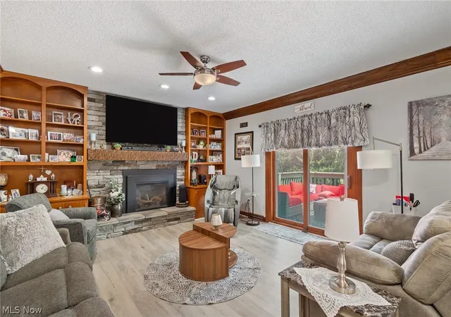 Photo 4 of Single family home for sale at 3741 Muirfield Dr, Green, OH 44685 | MLS# 5240007 | Listing updated on 2026-09-12