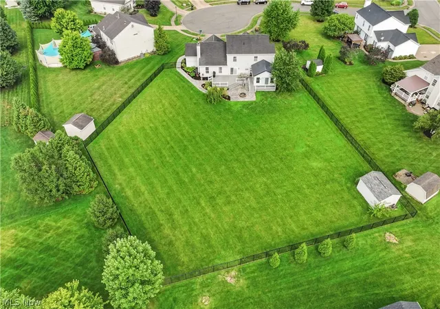 Photo 3 of Single family home for sale at 12530 Lineage Cir Nw, Uniontown, OH 44685 | MLS# 5242094 | Listing updated on 2026-09-15