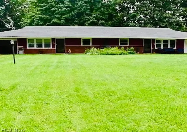 Photo 3 of Multi family home for sale at 331   341 Smyth Ave, Alliance, OH 44601 | MLS# 5241486 | Listing updated on 2026-10-02