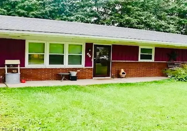 Photo 3 of House for sale at 331 - 341 Smyth Ave, Alliance, OH 44601 | MLS# 5241486 | Listing updated on 2026-10-02