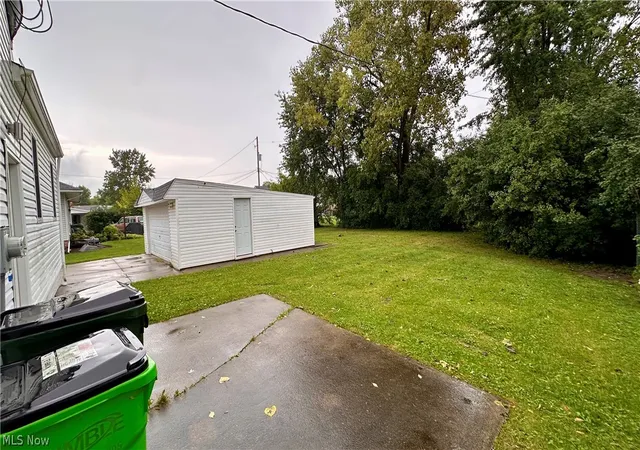 Photo 3 of Single family home for sale at 233 John St, Bedford, OH 44146 | MLS# 5242697 | Listing updated on 2026-09-29