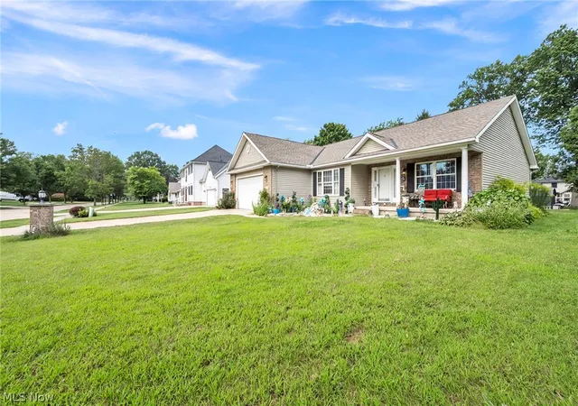 Photo 2 of Single family home for sale at 4136 Telegraph Ln, Vermilion, OH 44089 | MLS# 5242275 | Listing updated on 2026-09-10