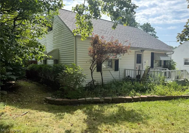 Photo 3 of Single family home for sale at 540 N Freedom St, Ravenna, OH 44266 | MLS# 5242738 | Listing updated on 2026-09-20
