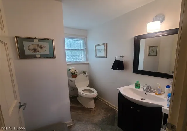 Photo 32 of Single family home for sale at 5929 Som Ctr Rd, Solon, OH 44139 | MLS# 5238249 | Listing updated on 2026-09-06