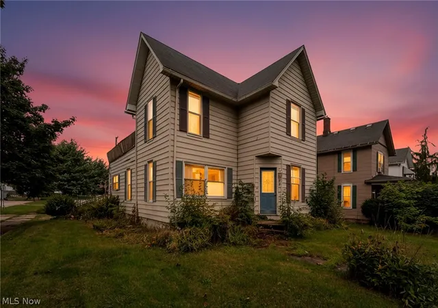 Photo 1 of Single family home for sale at 24 S Main St, Willard, OH 44890 | MLS# 5242744 | Listing updated on 2026-09-24
