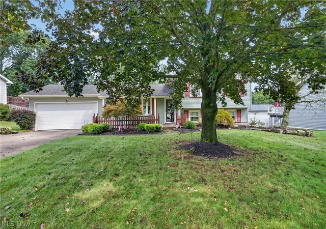 Single family home for sale at 2379 Oak Tr St, Youngstown, OH 44515 | MLS# 5242720