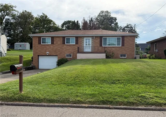 Photo 1 of Single family home for sale at 113 Starkey Blvd, Steubenville, OH 43953 | MLS# 5242111 | Listing updated on 2026-09-24