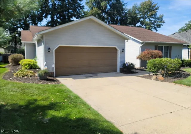 Photo 49 of Single family home for sale at 138 Loyola Dr, Elyria, OH 44035 | MLS# 5232694 | Listing updated on 2026-09-06