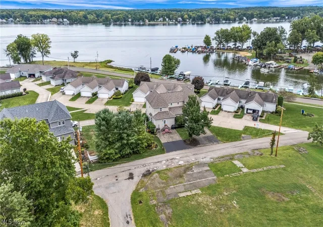 Photo 1 of Condo for sale at 1909 Craig Dr, Lake Milton, OH 44429 | MLS# 5242522 | Listing updated on 2026-09-09