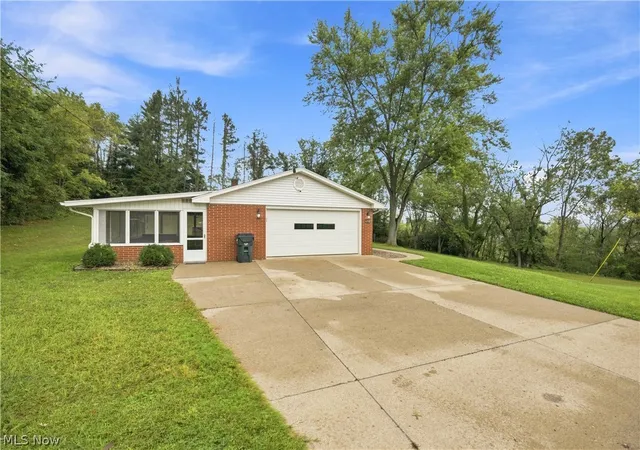 Photo 3 of Sale Pending at 1715 Hillcrest Dr NW, Dover, OH 44622 | MLS# 5242499 | Listing updated on 2026-09-23