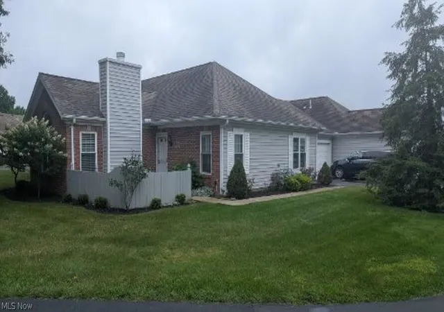 Photo 2 of Condo for sale at 50 Stratford Green Dr #4, Canfield, OH 44406 | MLS# 5242803 | Listing updated on 2026-09-06