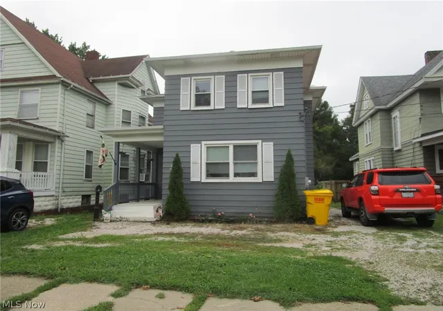 Single family home for sale at 815 Main St, Conneaut, OH 44030 | MLS# 5242799