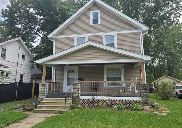 Single family home for sale at 1262 South St SE, Warren, OH 44483 | MLS# 5242822