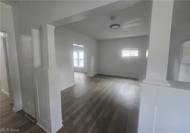 Photo 3 of Single family home for sale at 1262 South St Se, Warren, OH 44483 | MLS# 5242822 | Listing updated on 2026-09-22