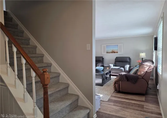 Photo 2 of Sale Pending at 10095 Regatta Trl, Aurora, OH 44202 | MLS# 5241135 | Listing updated on 2026-09-26