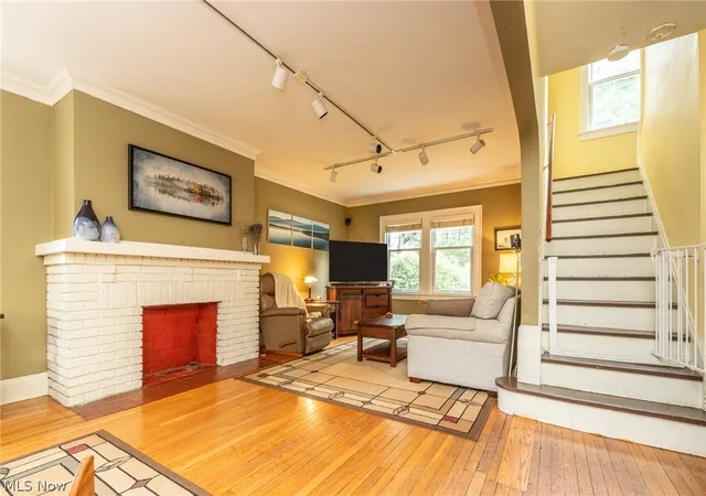 Photo 3 of Sale Pending at 2257 Briarwood Rd, Cleveland Heights, OH 44118 | MLS# 5239592 | Listing updated on 2026-09-13