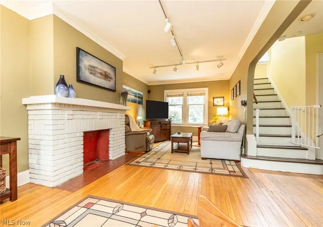 Photo 4 of Sale Pending at 2257 Briarwood Rd, Cleveland Heights, OH 44118 | MLS# 5239592 | Listing updated on 2026-09-13