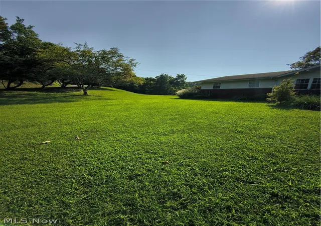 Photo 3 of Single family home for sale at 1380 Mount Tom Rd, Marietta, OH 45750 | MLS# 5242759 | Listing updated on 2026-10-07