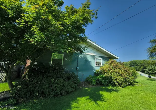 Photo 4 of Single family home for sale at 1380 Mount Tom Rd, Marietta, OH 45750 | MLS# 5242759 | Listing updated on 2026-10-07