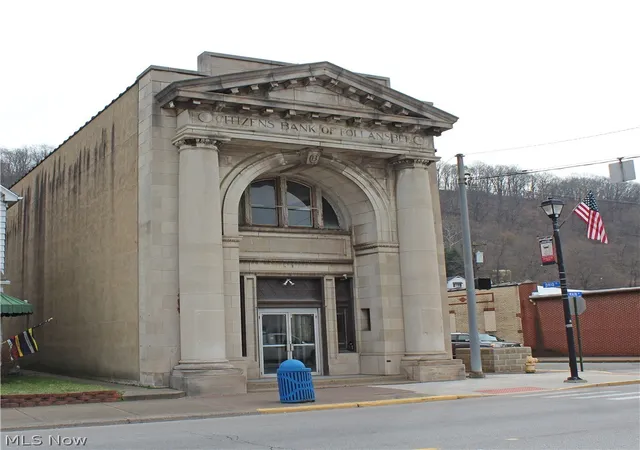 Photo 3 of House for sale at 800 Main St, Follansbee, WV 26037 | MLS# 5241767 | Listing updated on 2026-09-07