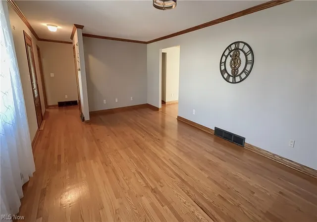 Photo 4 of Single family home for sale at 3010 Northwestern Pike, Parkersburg, WV 26101 | MLS# 5242705 | Listing updated on 2026-09-20
