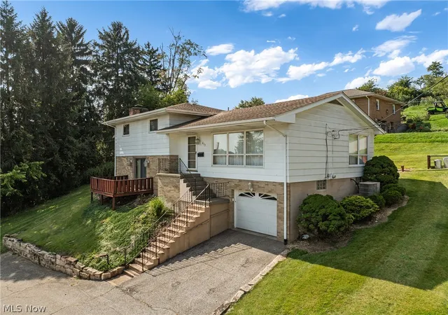 Photo 2 of Single family home for sale at 405 N 10th Street, Martins Ferry, OH 43935 | MLS# 5242834 | Listing updated on 2026-09-11