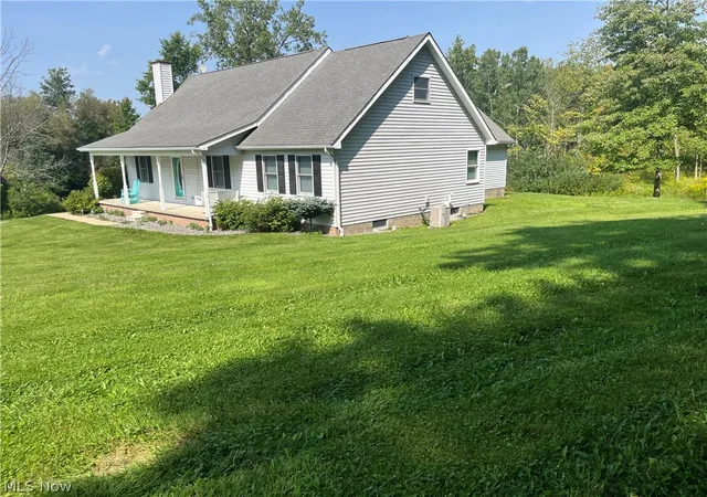 Photo 2 of Single family home for sale at 9449 Old State Rd, Chardon, OH 44024 | MLS# 5242722 | Listing updated on 2026-09-11