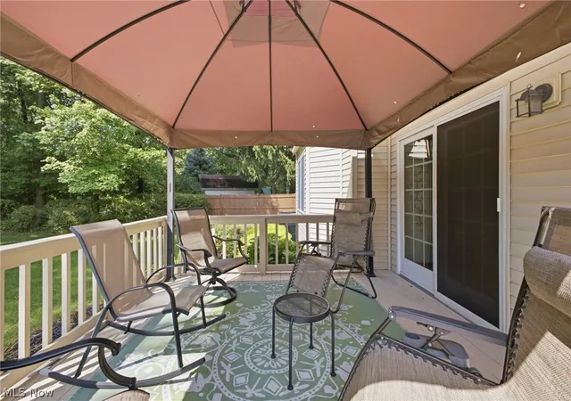 Photo 4 of Sale Pending at 279 Jade Cir, Canfield, OH 44406 | MLS# 5242868 | Listing updated on 2026-09-10