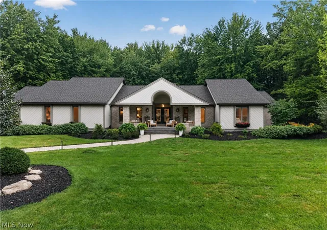 Photo 1 of Sale Pending at 180 Huntington Trl, Cortland, OH 44410 | MLS# 5242860 | Listing updated on 2026-09-17
