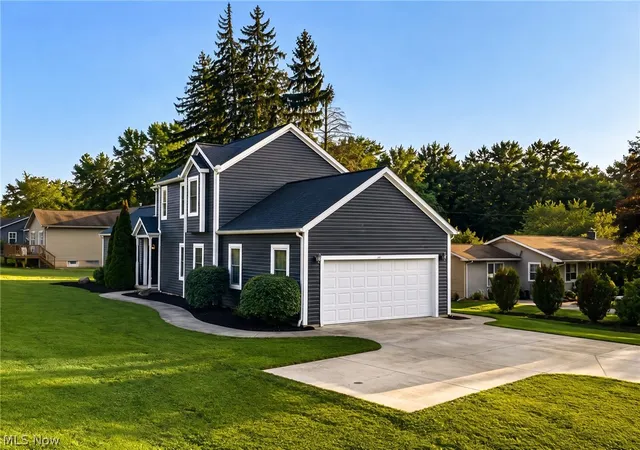 Photo 2 of Sale Pending at 630 Sunset View Blvd, Tallmadge, OH 44278 | MLS# 5242940 | Listing updated on 2026-09-22