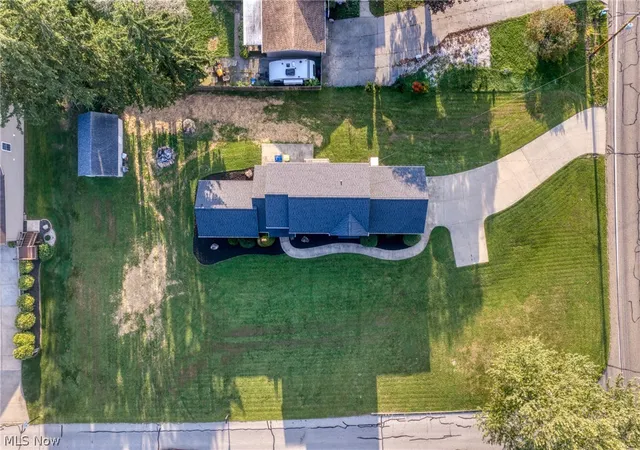 Photo 3 of Sale Pending at 630 Sunset View Blvd, Tallmadge, OH 44278 | MLS# 5242940 | Listing updated on 2026-09-22