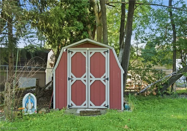 Photo 29 of Single family home for sale at 3150 Heatherbrae Dr, Youngstown, OH 44514 | MLS# 5242946 | Listing updated on 2026-09-09