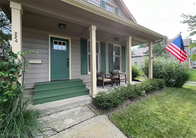 Photo 2 of Multi family home for sale at 224 6th Street, Elyria, OH 44035 | MLS# 5242018 | Listing updated on 2026-10-05