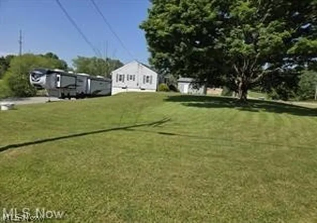 Photo 3 of Single family home for sale at 15090 Louisville St Ne, Minerva, OH 44657 | MLS# 5243019 | Listing updated on 2026-10-01