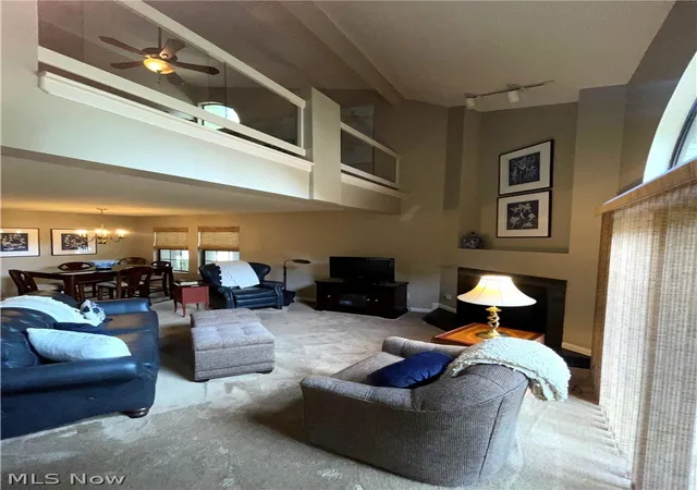 Listing Photo 2 - Condo for sale in building located at 1153 Red Tail Hawk Ct, Youngstown, OH 44512 - Unit #3