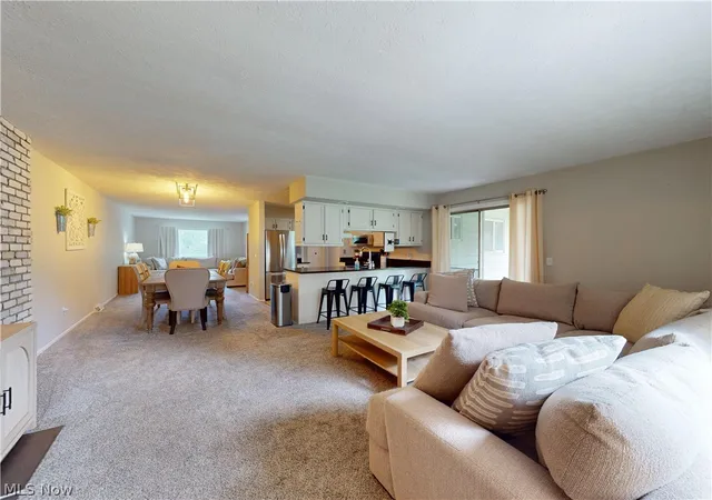 Photo 2 of Single family home for sale at 374 Union St, Bedford, OH 44146 | MLS# 5242998 | Listing updated on 2026-09-29