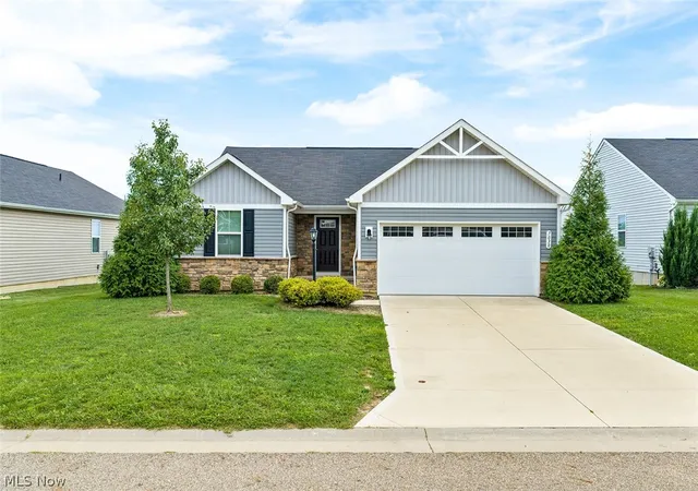Photo 1 of Single family home for sale at 7030 Gauntlet St Sw, Massillon, OH 44646 | MLS# 5243056 | Listing updated on 2026-09-29