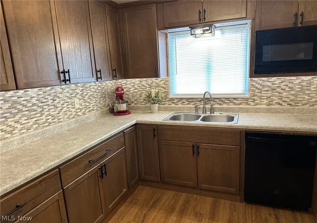 Photo 3 of Sale Pending at 1757 Liberty Dr, Akron, OH 44313 | MLS# 5233046 | Listing updated on 2026-09-29