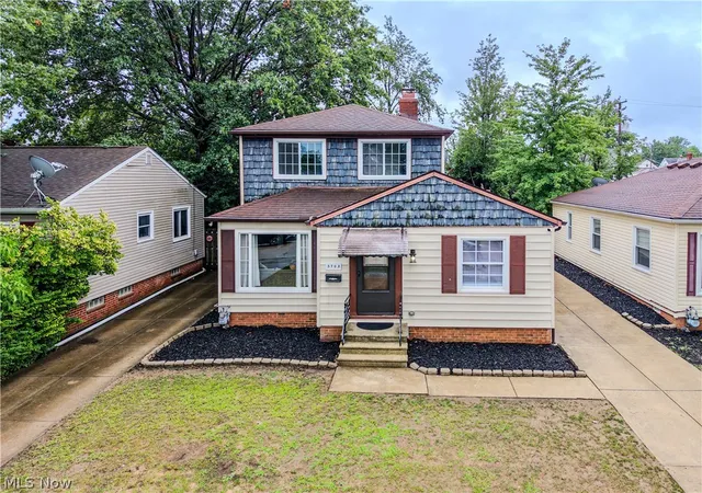 Photo 2 of Sale Pending at 5703 Haverhill Ave, Cleveland, OH 44129 | MLS# 5242095 | Listing updated on 2026-09-24