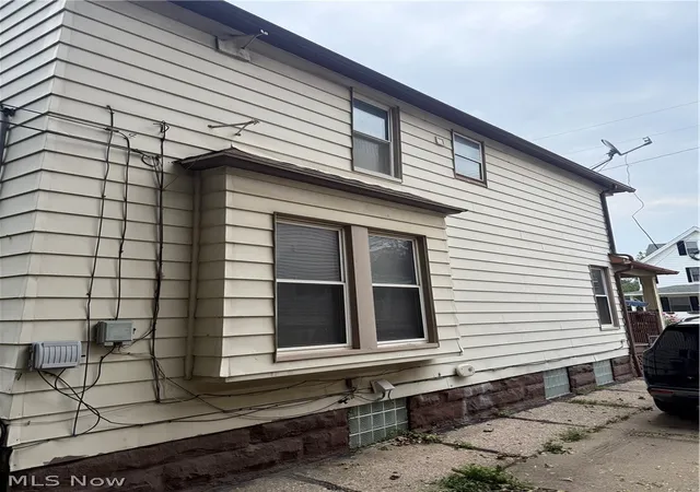 Photo 3 of Single family home for sale at 920 E 73rd Street, Cleveland, OH 44103 | MLS# 5242252 | Listing updated on 2026-09-09