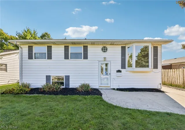 Photo 1 of Sale Pending at 4137 Gary Ave, Lorain, OH 44055 | MLS# 5243093 | Listing updated on 2026-09-13