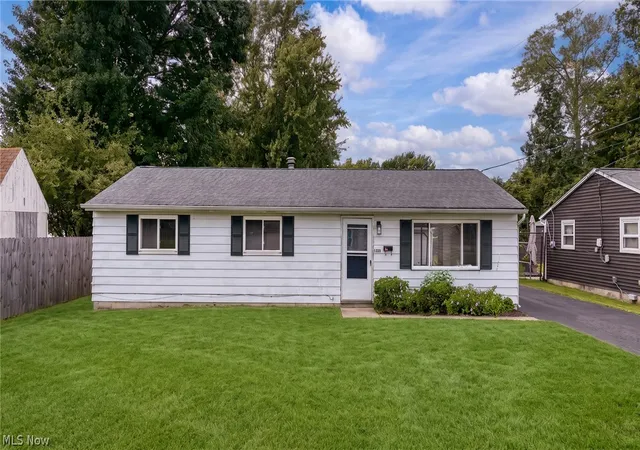 Photo 1 of Single family home for sale at 5830 Beech Dr, Mentor On The Lake, OH 44060 | MLS# 5242775 | Listing updated on 2026-09-08