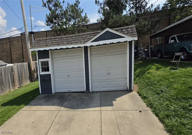 Photo 3 of Single family home for sale at 12304 Tonsing Dr, Cleveland, OH 44125 | MLS# 5243104 | Listing updated on 2026-09-09