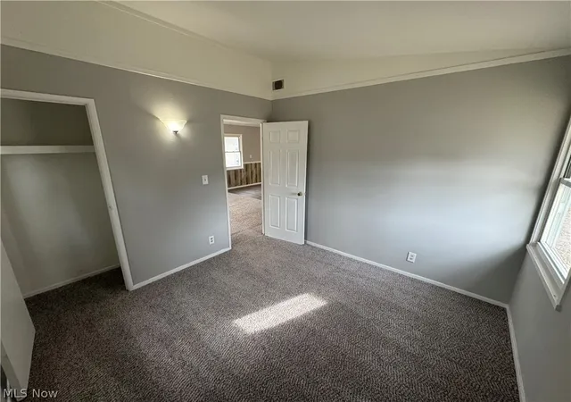 Photo 2 of Single family home for sale at 1029 Chester St, Zanesville, OH 43701 | MLS# 5243097 | Listing updated on 2026-09-08