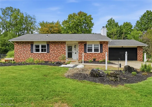 Photo 1 of Single family home for sale at 566 Tionesta Dr, Dalton, OH 44618 | MLS# 5242415 | Listing updated on 2026-09-28