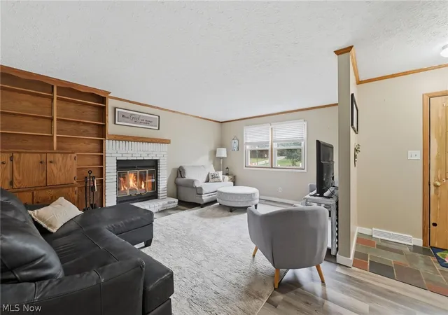 Photo 3 of Single family home for sale at 566 Tionesta Dr, Dalton, OH 44618 | MLS# 5242415 | Listing updated on 2026-09-28