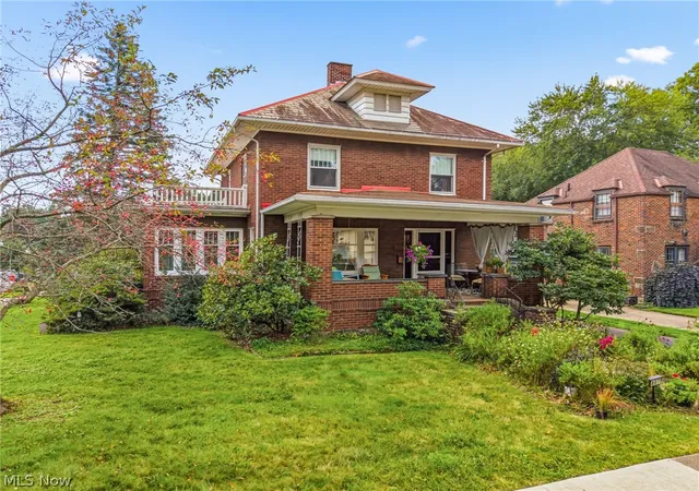 Photo 1 of Single family home for sale at 807 Campbell Cir Ne, Massillon, OH 44646 | MLS# 5243052 | Listing updated on 2026-10-05
