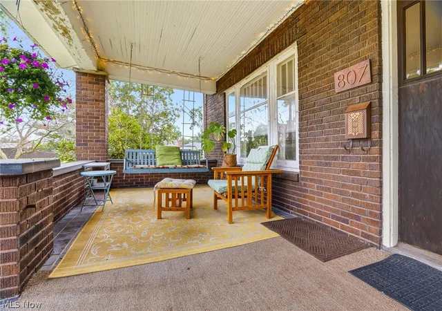 Photo 2 of Single family home for sale at 807 Campbell Cir Ne, Massillon, OH 44646 | MLS# 5243052 | Listing updated on 2026-10-05