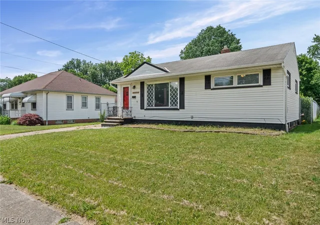 Photo 3 of Single family home for sale at 4638 W 156th Street, Cleveland, OH 44135 | MLS# 5243134 | Listing updated on 2026-09-14